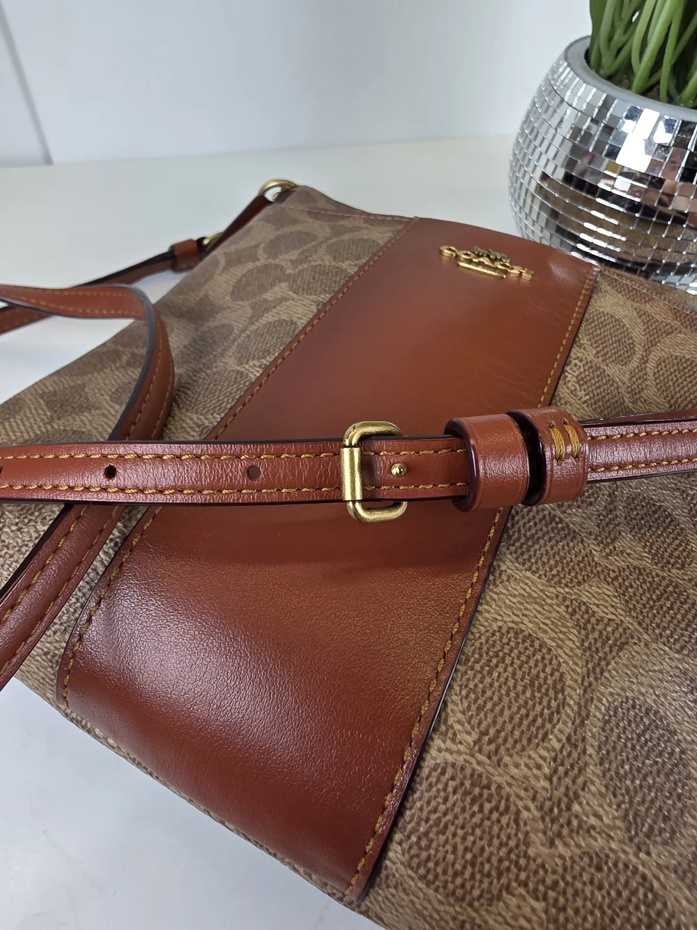Coach Signature Kitt Messenger Crossbody Colorblock Bag